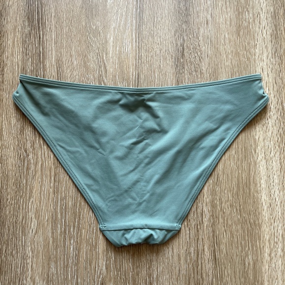 Everlane 👖 The Bikini Bottom - Picture 6 of 7